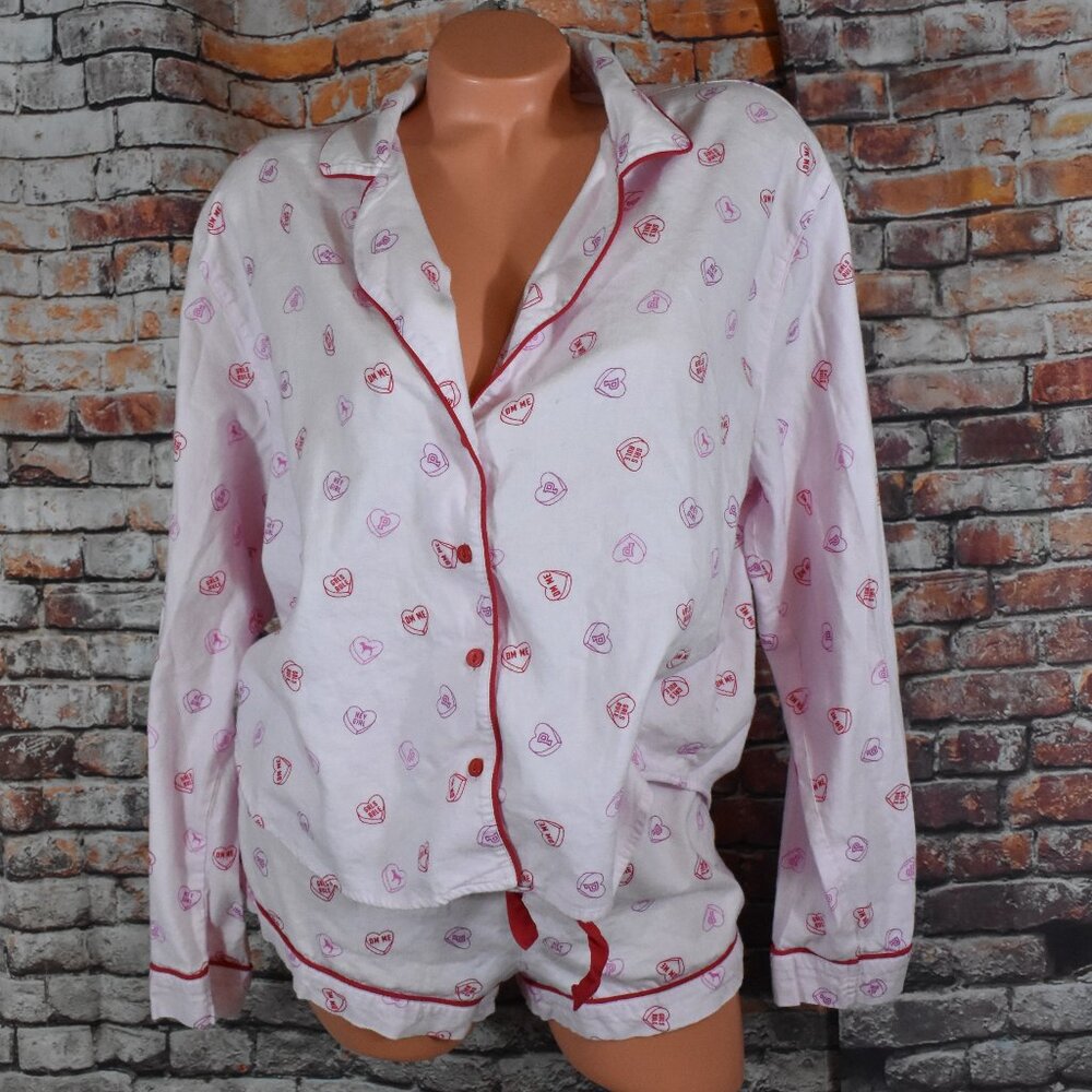 Victorias Secret Medium XL Pajama 2 Piece Set Valentine Conservation Hearts